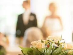 梦见自己结婚是什么意思，什么征兆：对婚姻感情的向往/新生活的开始