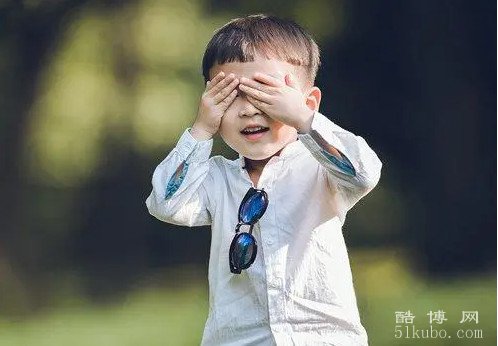 温柔又儒雅的男生名字：文雅好听/风度翩翩（辰彦、思墨）