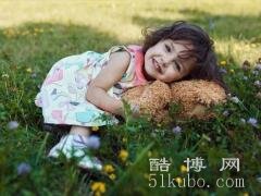 女孩落落大方最有气质名字：个性优雅（知意/昕瑶）