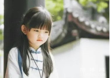 颜姓女孩起名大全集：文雅有诗意（精选100个）