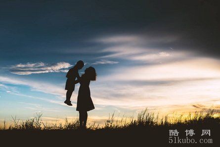 母亲鼓励孩子的温馨句子：简短又暖心（精选）