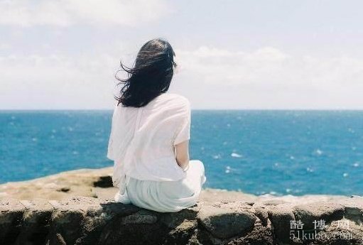 感觉无助心累的微信名：扎心迷茫（精选）