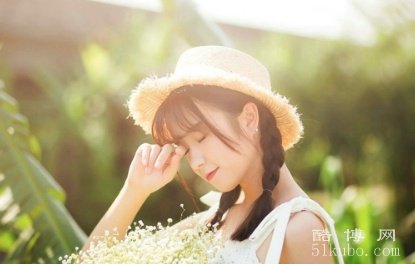 女生微信名简短可爱：甜美又好听（棉花糖女孩）