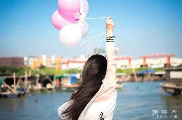 个性签名大全短句子女生霸气十足：独立又自信：独立又自信（精选）