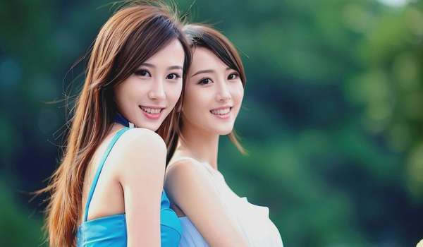 朋友感言经典句子,触动心灵朋友经典感言金句珍藏